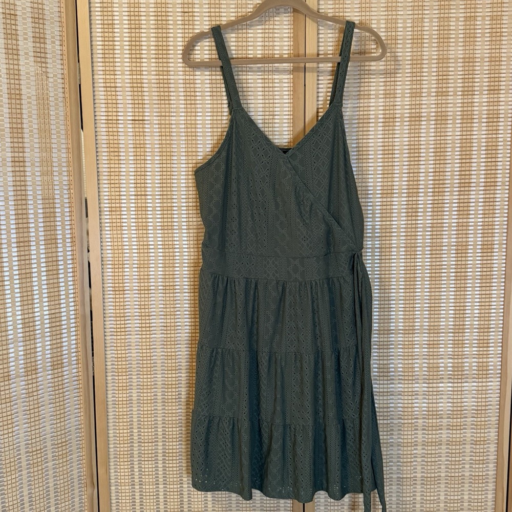 Vibe Sportswear Womens 2X Dress Lined‎ Eyelets Olive Green Boho Cottagecore